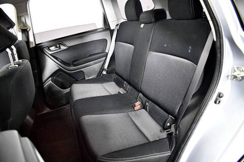 2014 Subaru Forester 2.5i