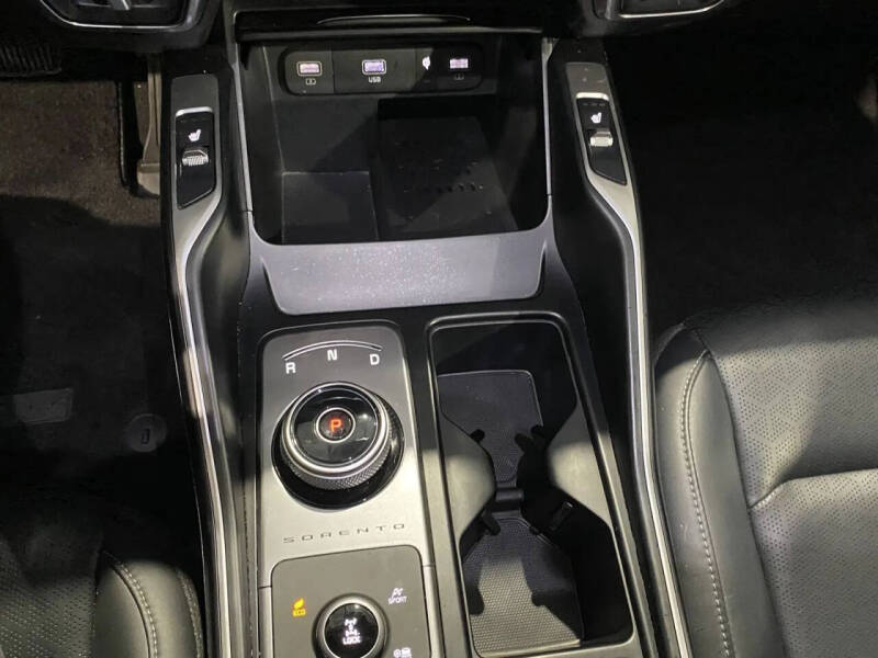 2024 Kia Sorento Hybrid EX