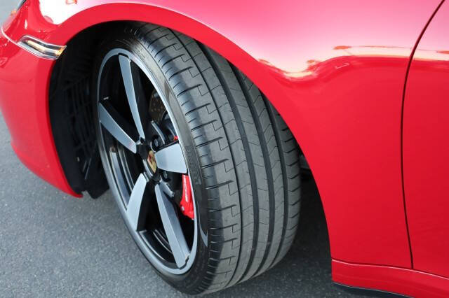 2024 Porsche 911 Targa 4S