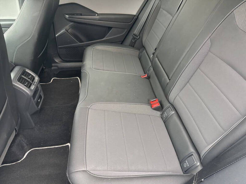 2022 Volkswagen Taos SE 4Motion