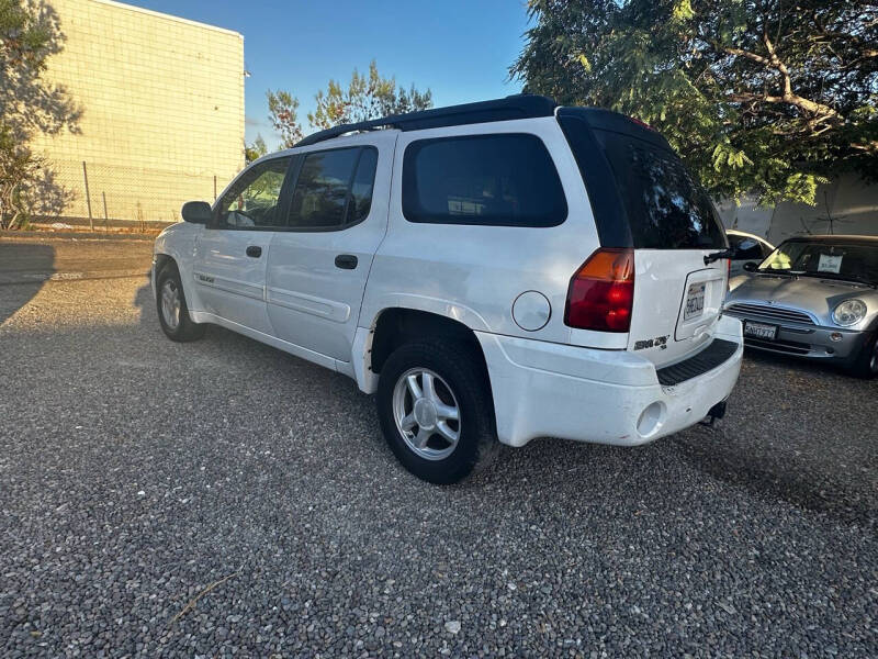 2005 GMC Envoy XL SLE photo 6