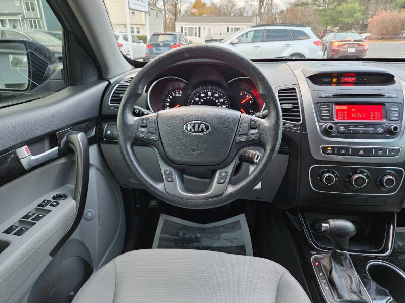 2015 Kia Sorento LX