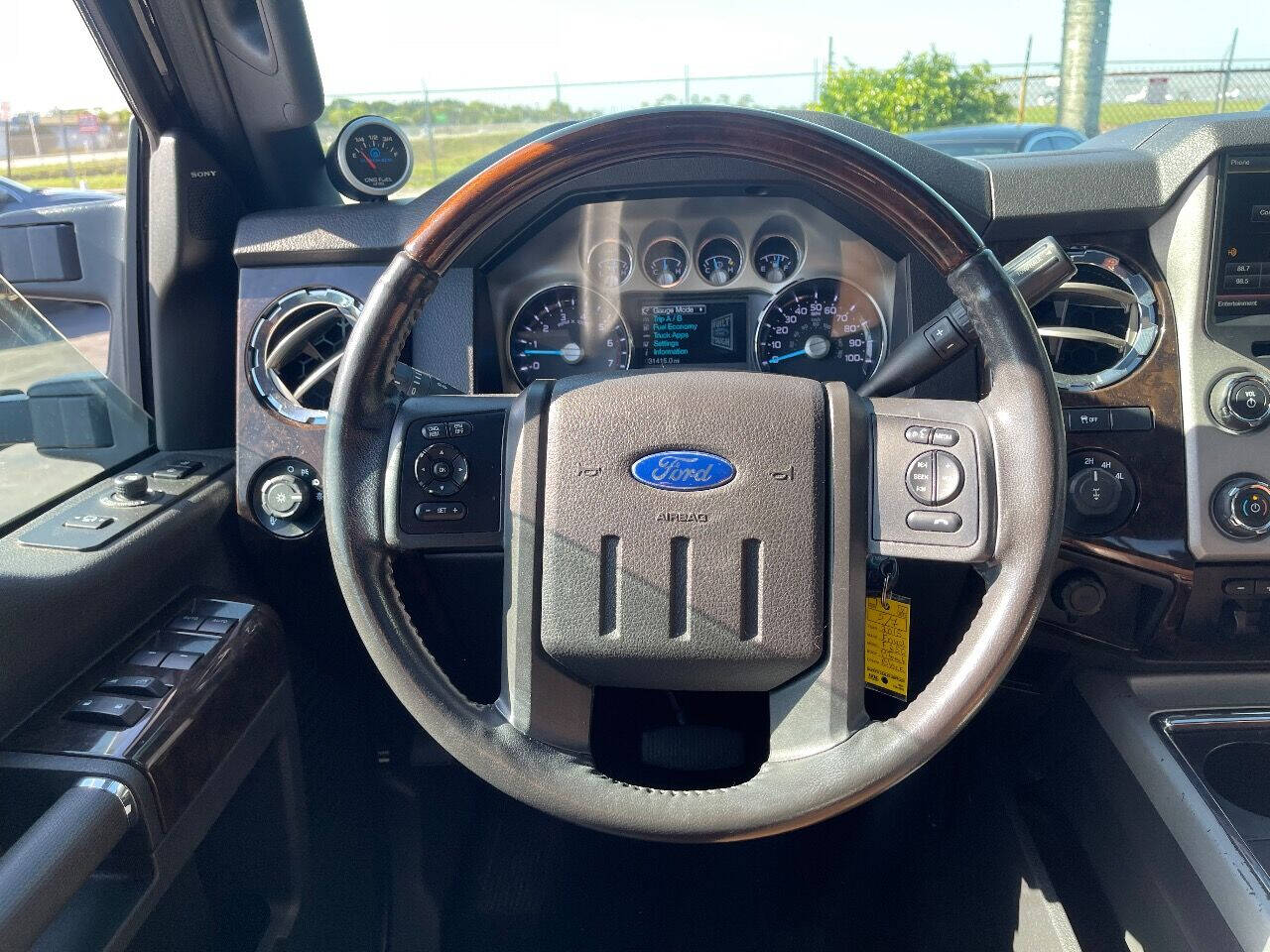 2015 Ford F-250 Super Duty  - $39,900