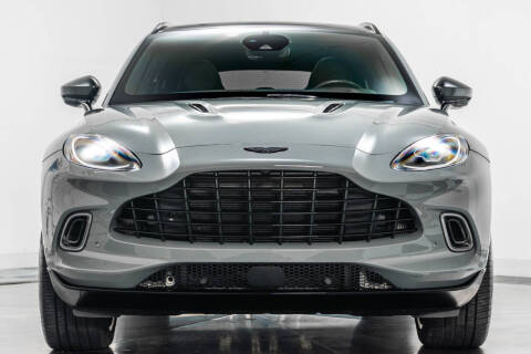2022 Aston Martin DBX