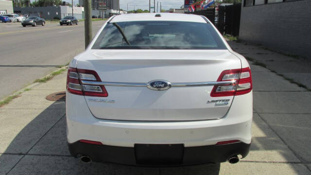 2014 Ford Taurus for sale at United Car Company in Detroit, MI