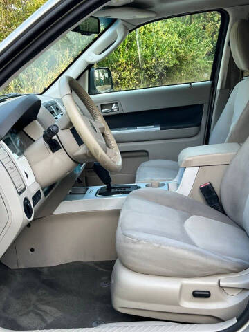 2011 Mercury Mariner I4