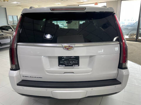 2019 Cadillac Escalade Luxury
