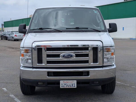 2014 Ford E-Series E-250