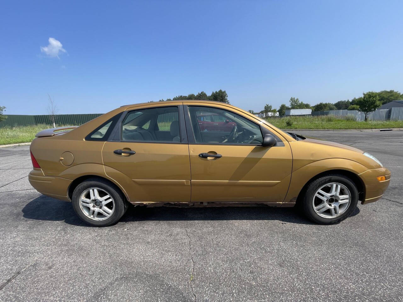 2001 Ford Focus for sale at Twin Cities Auctions in Elk River, MN