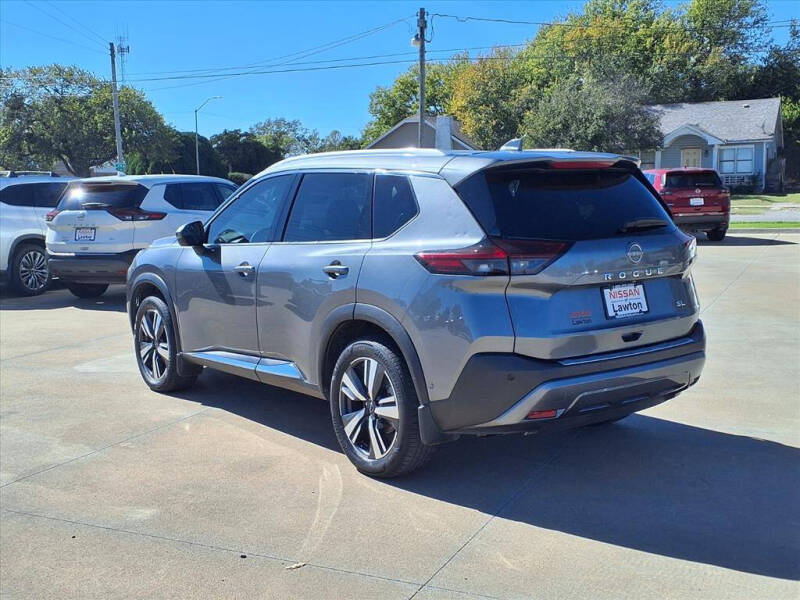 2023 Nissan Rogue SL