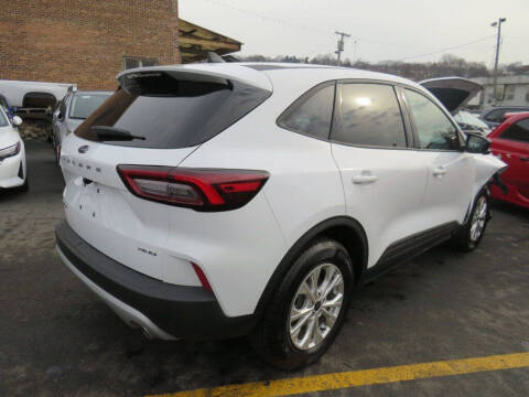 2025 Ford Escape Active