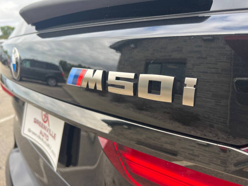 2021 BMW X7 M50i