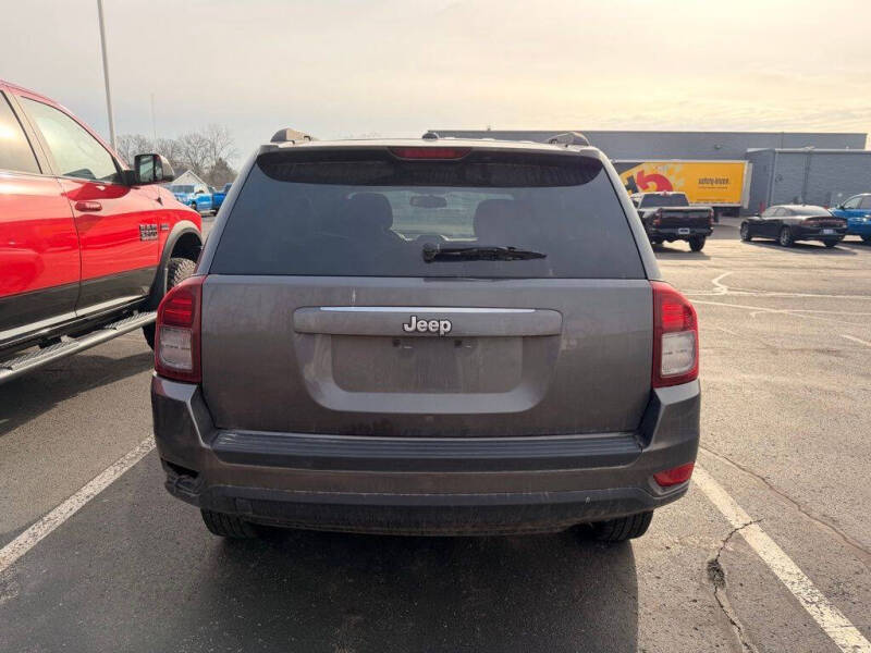 2016 Jeep Compass Sport