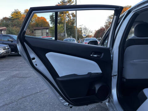 2022 Toyota Prius LE