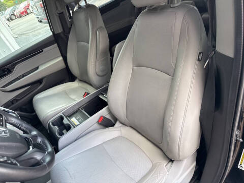 2018 Honda Odyssey Elite