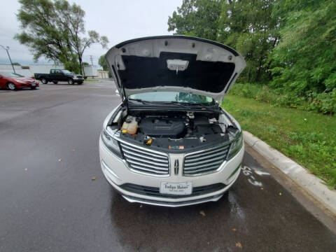 2016 Lincoln MKC Select