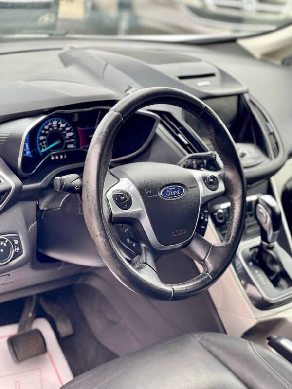 2013 Ford C-MAX Hybrid SEL