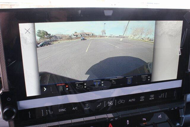 2024 GMC HUMMER EV 2X