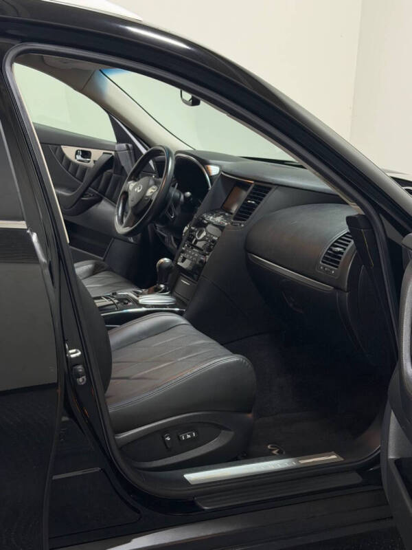 2009 Infiniti FX35