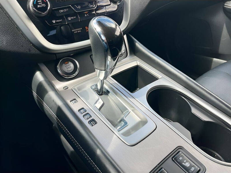 2024 Nissan Murano SL