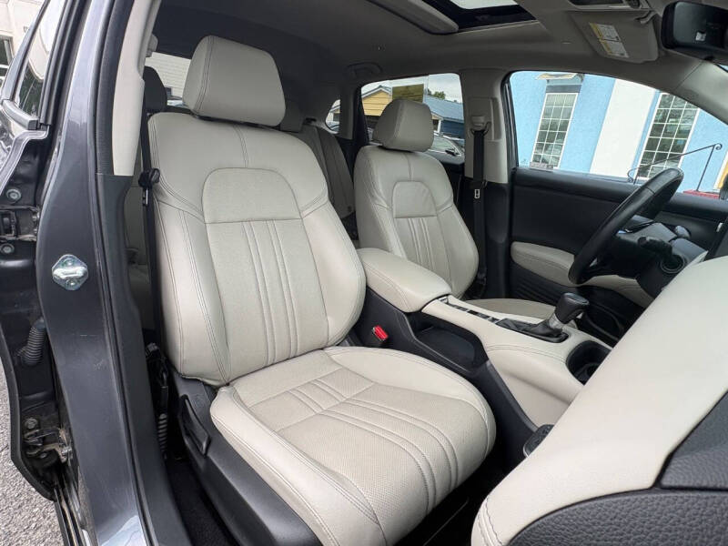 2023 Honda HR-V EX-L