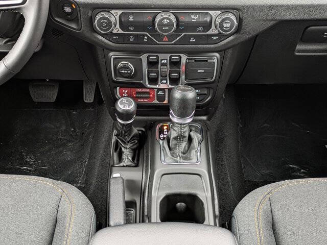 2026 Jeep Gladiator Willys