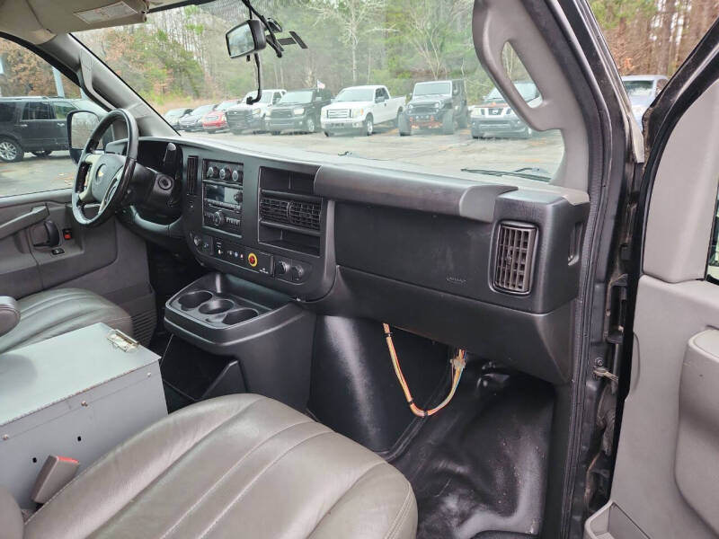 2017 Chevrolet Express 2500