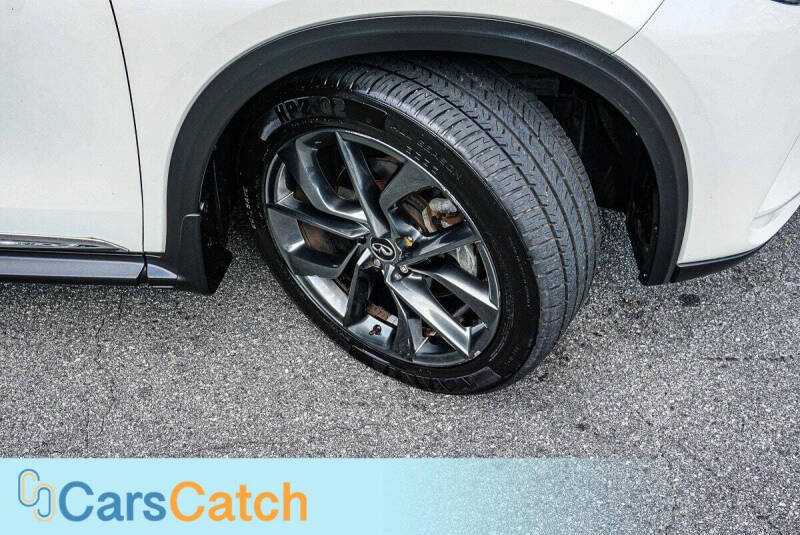 2019 Infiniti QX50 Essential