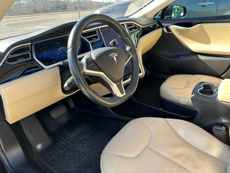 2013 Tesla Model S