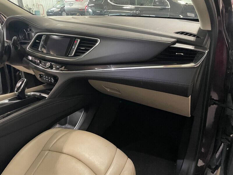 2018 Buick Enclave Essence