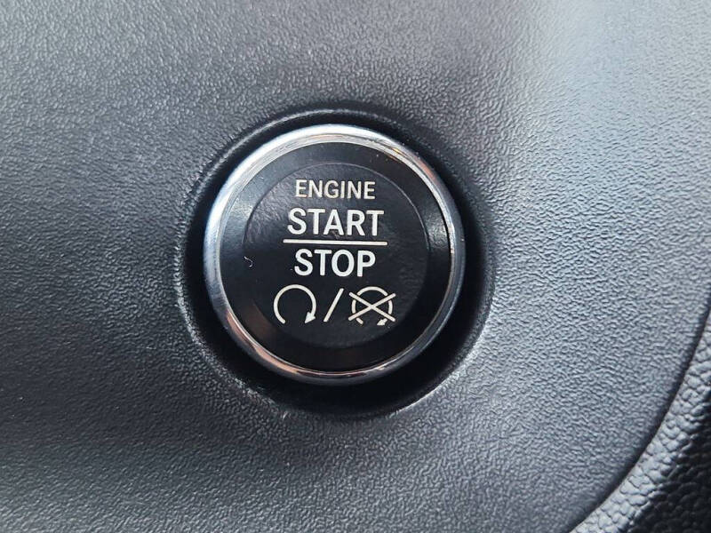 2013 Dodge Challenger R/T Classic