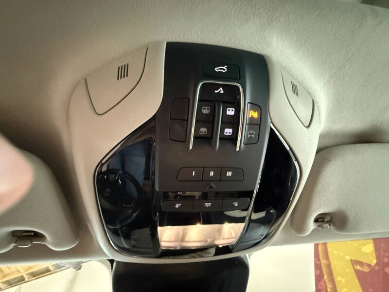 2017 Maserati Levante