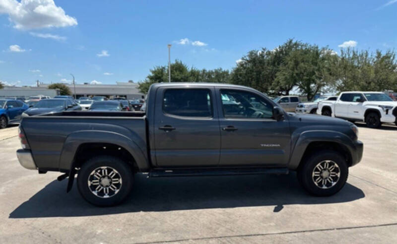 2009 Toyota Tacoma PreRunner's photo