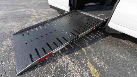 2023 Chrysler Pacifica Touring