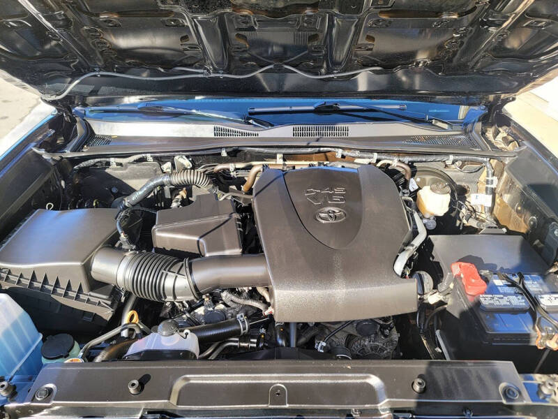2020 Toyota Tacoma SR5 V6