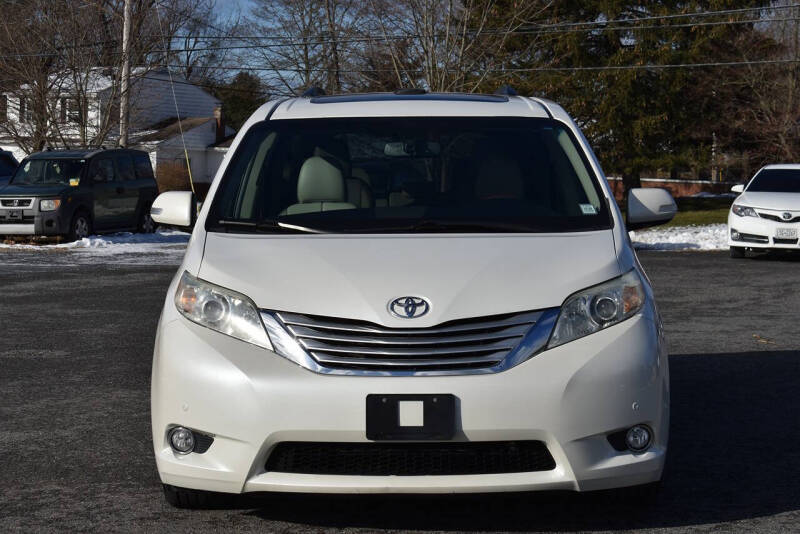 2013 Toyota Sienna Limited 7-Passenger
