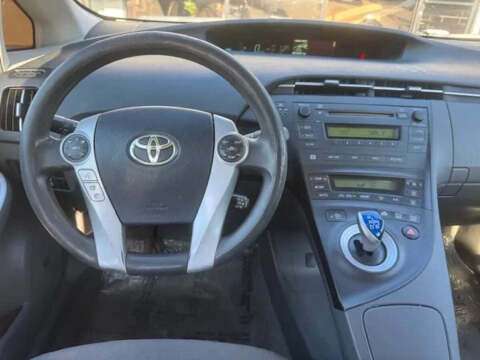 2010 Toyota Prius II
