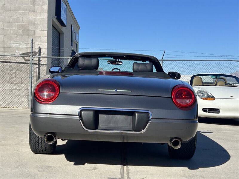 2003 Ford Thunderbird
