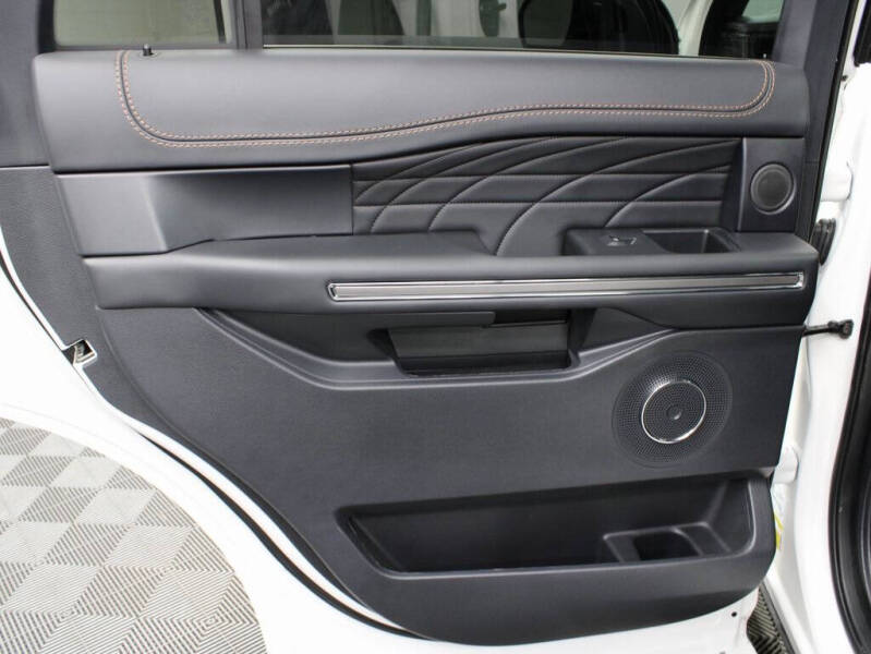 2024 Ford Expedition Platinum