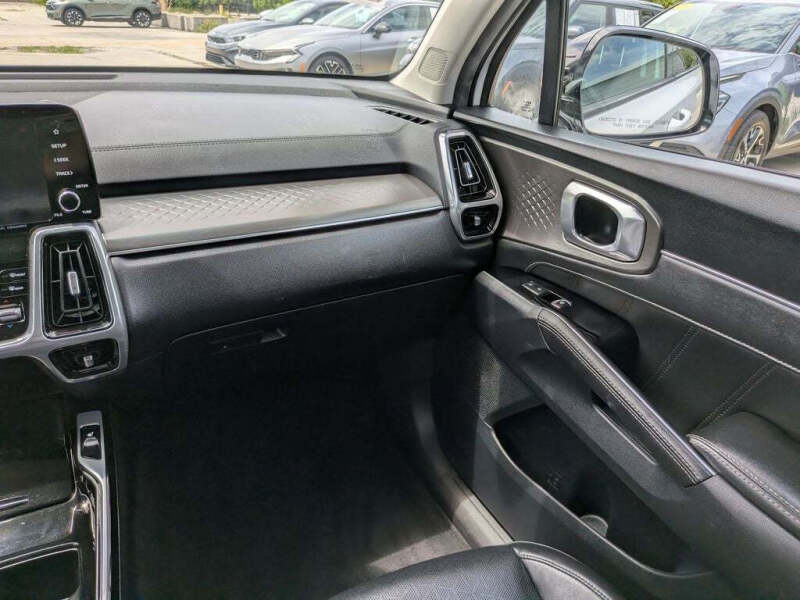 2023 Kia Sorento SX