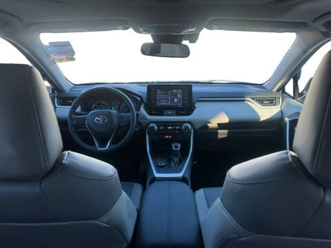 2021 Toyota RAV4 Hybrid XLE Premium