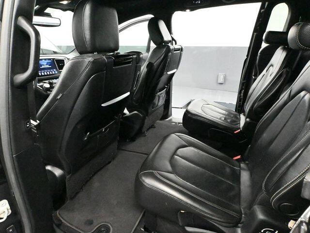 2019 Chrysler Pacifica Touring L Plus