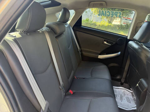 2012 Toyota Prius Two