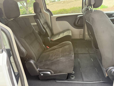 2016 Dodge Grand Caravan SXT Plus