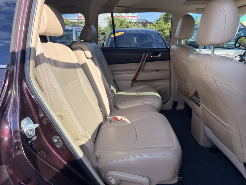 2013 Toyota Highlander Limited