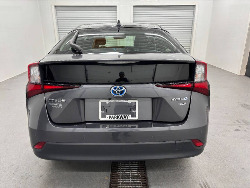 2021 Toyota Prius XLE