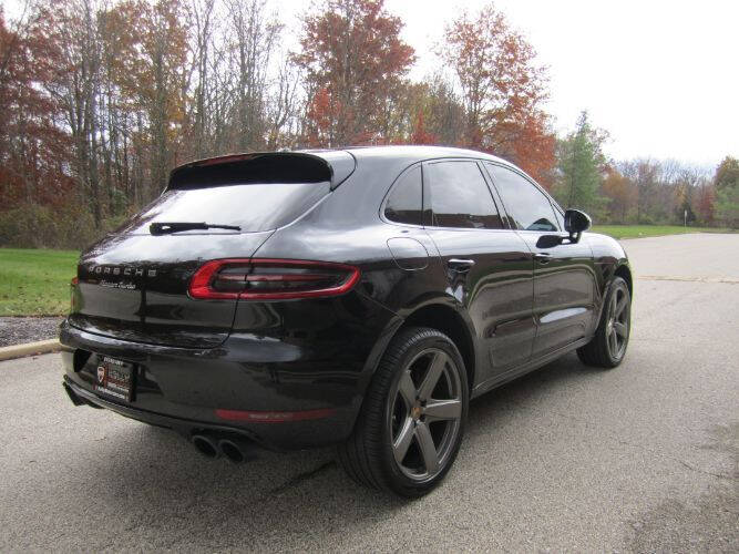2016 Porsche Macan Turbo