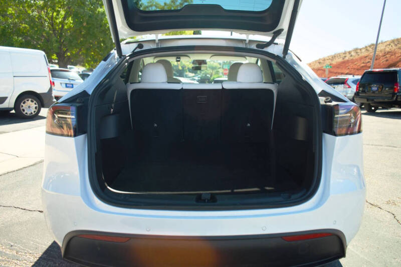 2022 Tesla Model Y Long Range