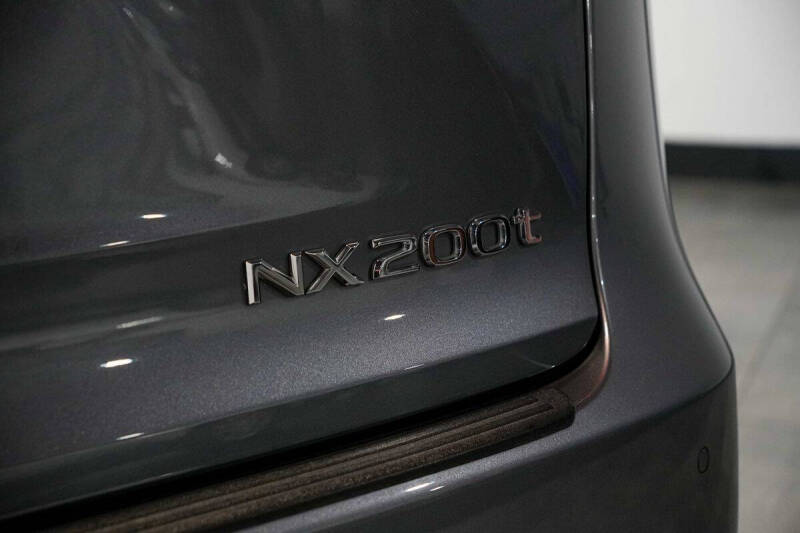 2017 Lexus NX 200t
