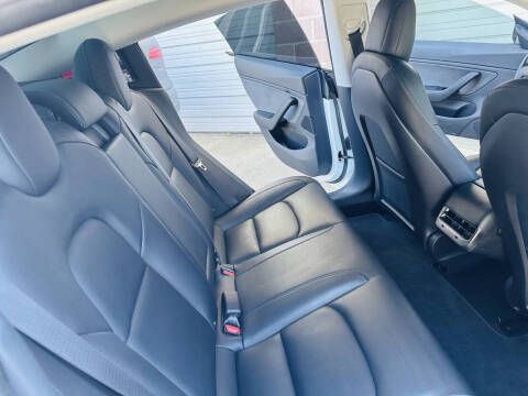 2018 Tesla Model 3 Mid Range